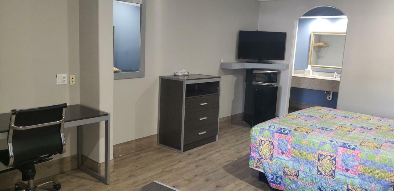 هيوستن Camelot Inn & Suites المظهر الخارجي الصورة