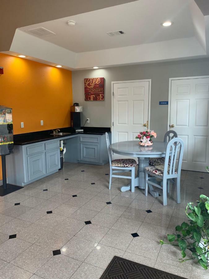 هيوستن Camelot Inn & Suites المظهر الخارجي الصورة